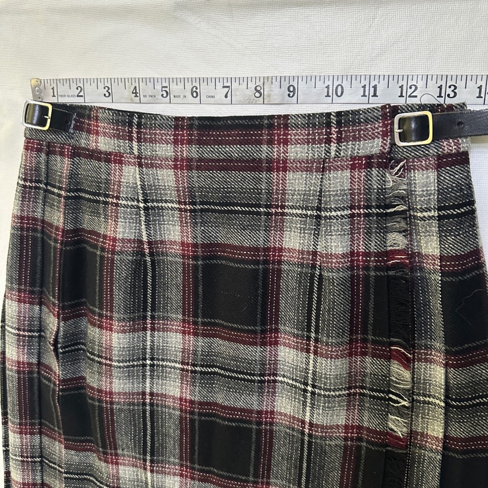 Vintage Scottish Sportswear Wool Tartan Kilt Skirt 12 Pleated Midi Dark Academia - Picture 6 of 10